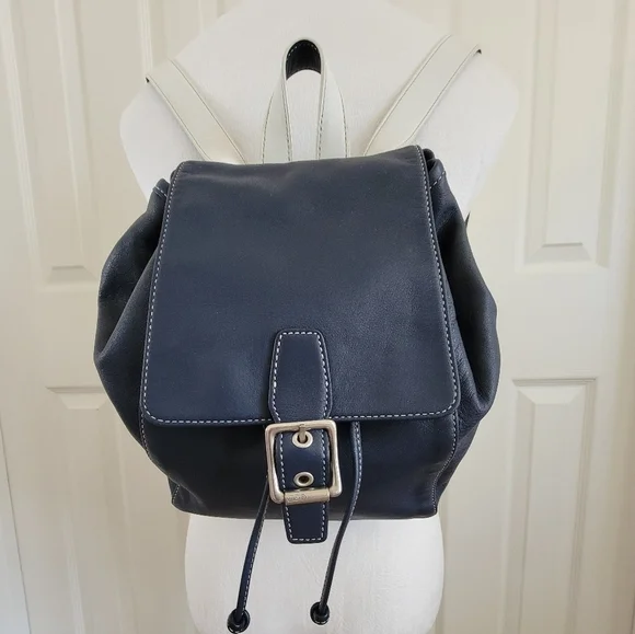 Vintage Coach Y2K (2005) 2 Tone Navy/White Leather Backpack - Picture 2 of 13
